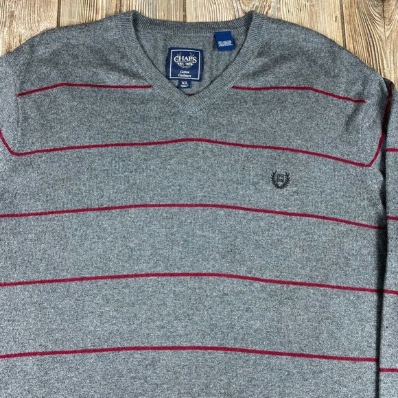 Chaps Mens Sweater Gray Red Striped V Neck Long Sl - Picture 2 of 6